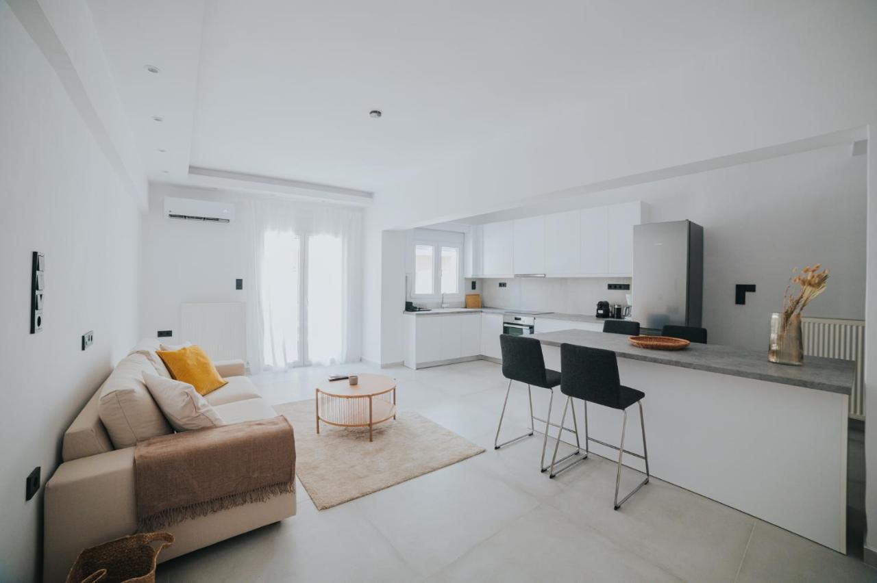Luxury And Spacius Apartment Солун Екстериор снимка