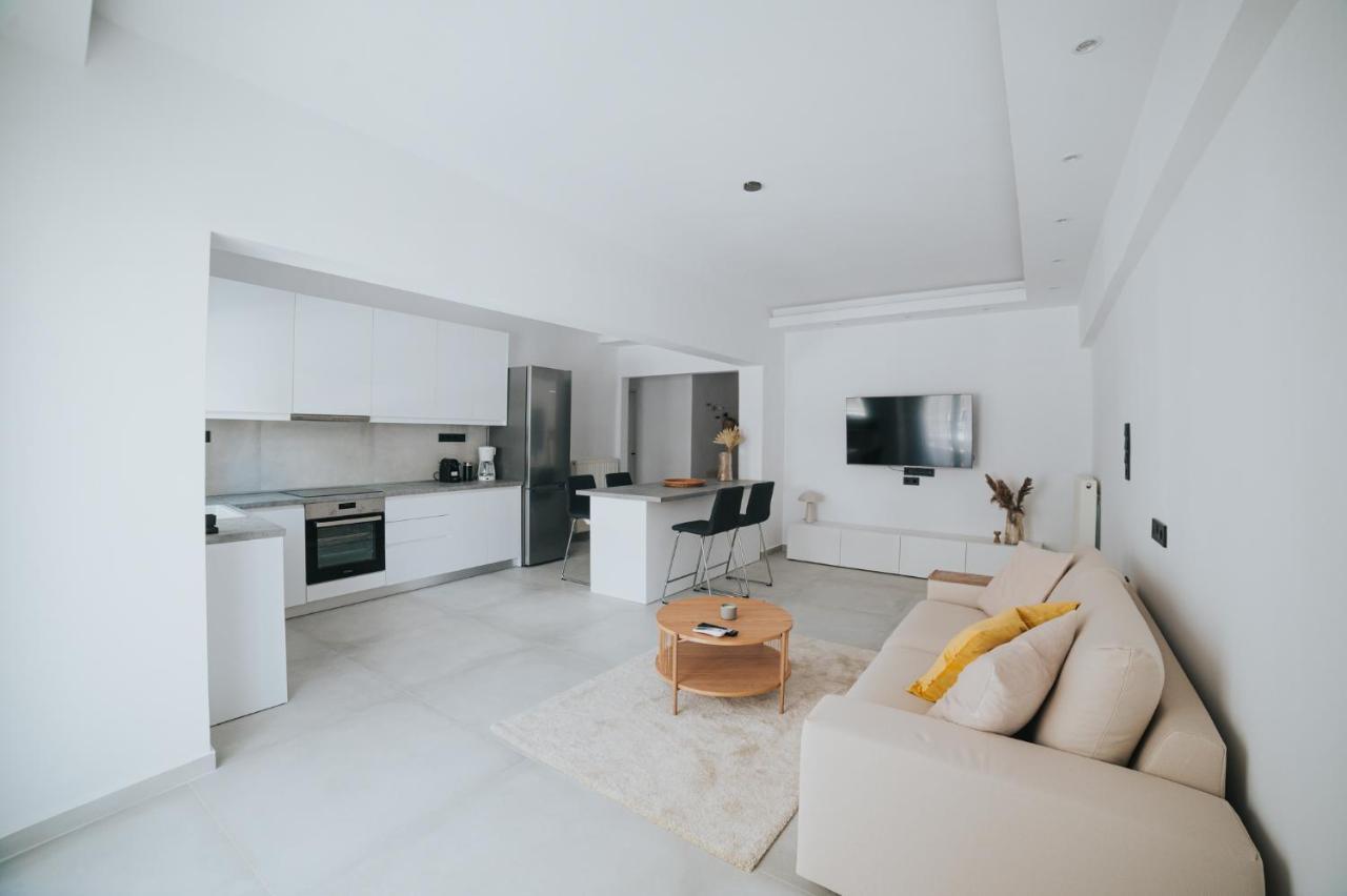 Luxury And Spacius Apartment Солун Екстериор снимка